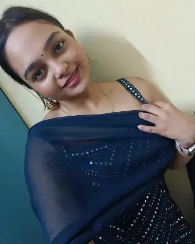 Call Girl Service in Mahemdavad